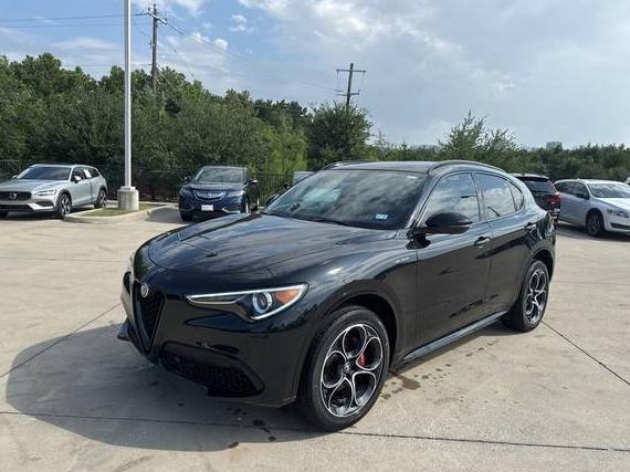 ALFA ROMEO STELVIO 2022 ZASPAKBN9N7D49373 image